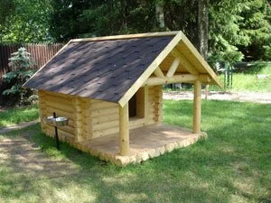 Будка из оцилиндрованного бревна "ЭЛИТ+"